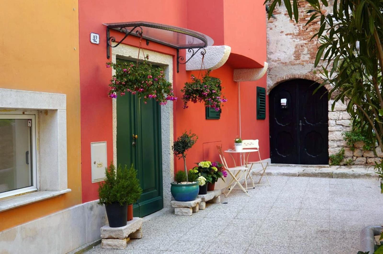 Old Town Seabreeze Residence Rovinj Luaran gambar